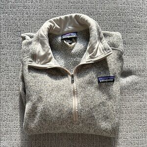 Patagonia Women’s Zip-Up Sherpa Pullover in Light Beige Heather